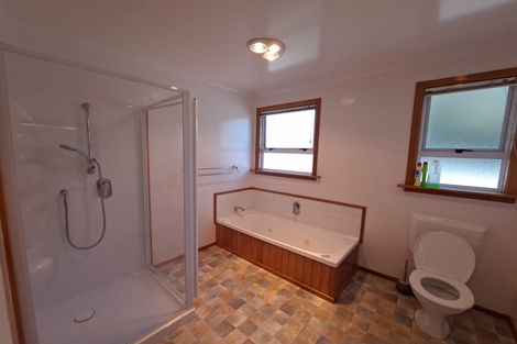 Photo of property in 37b Breakwater Road, Moturoa, New Plymouth, 4310