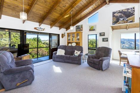 Photo of property in 463 Moonshine Hill Road, Moonshine Valley, Porirua, 5381