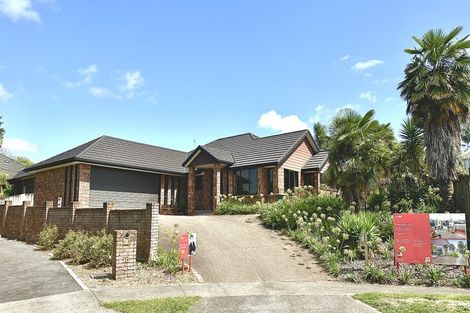 Photo of property in 14 Cherie Close, Rototuna, Hamilton, 3210