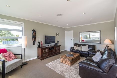 Photo of property in 1 Lomita Road, Johnsonville, Wellington, 6037