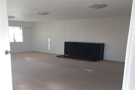 Photo of property in 1/11 Arrow Road, Forrest Hill, Auckland, 0620