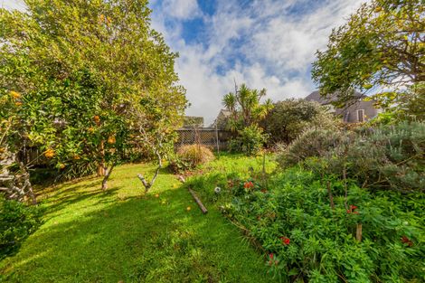 Photo of property in 45 Sarsfield Street, Herne Bay, Auckland, 1011