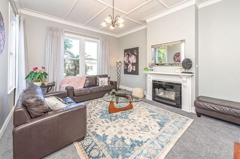 Photo of property in 30 College Street, College Estate, Whanganui, 4500