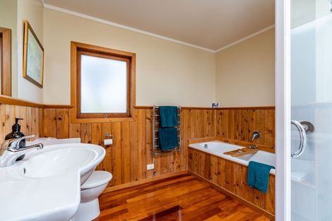 Photo of property in 158 Rangiora Road, Kaiwaka, 0573