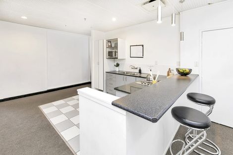 Photo of property in 17f Albert Street, Palmerston North, 4414