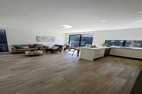 Photo of property in 14f Andrew Road, Howick, Auckland, 2010