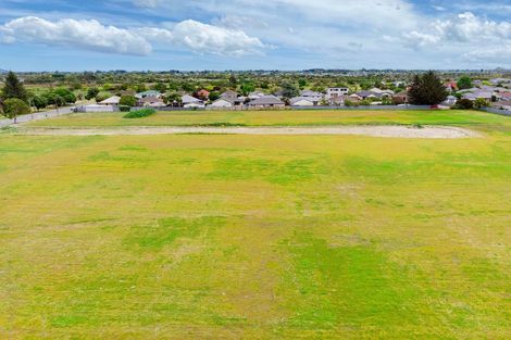 Photo of property in 68 Wattle Drive, New Brighton, Christchurch, 8083