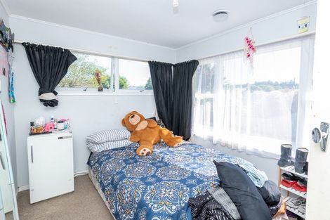 Photo of property in 19 Grove Street, Tinwald, Ashburton, 7700