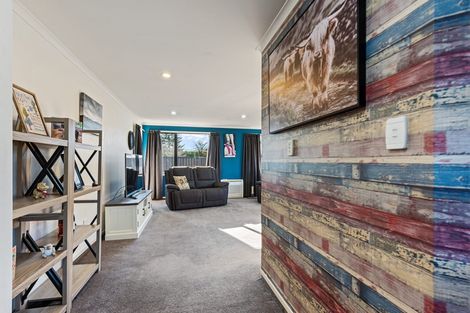 Photo of property in 95a Hokonui Drive, Gore, 9710