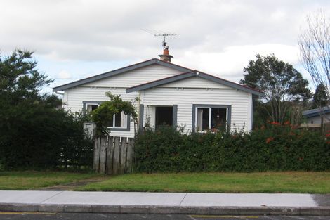 Photo of property in 29 Tahi Terrace, Glen Eden, Auckland, 0602