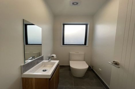 Photo of property in 26 Sandgate Avenue, Botany Downs, Auckland, 2010