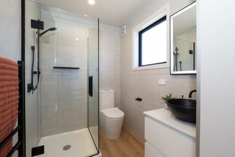 Photo of property in 203 Lake Hood Drive, Huntingdon, Ashburton, 7774