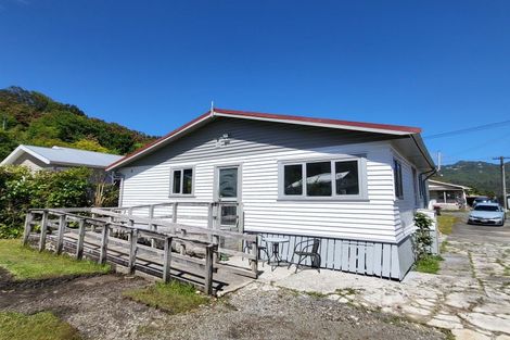 Photo of property in 4 Sutherland Street, Dunollie, Runanga, 7803