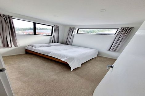 Photo of property in 112a Freyberg Street, Lyall Bay, Wellington, 6022