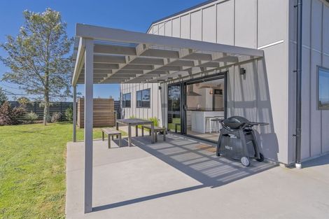 Photo of property in 19 Austin Drive, Whitianga, 3510