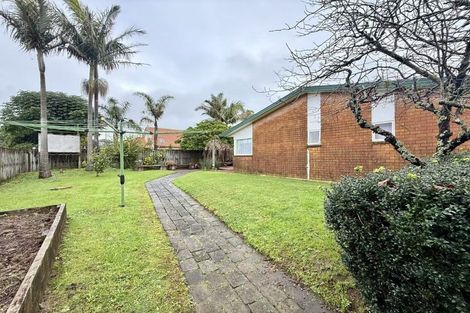 Photo of property in 79 Wairere Road, The Gardens, Auckland, 2105