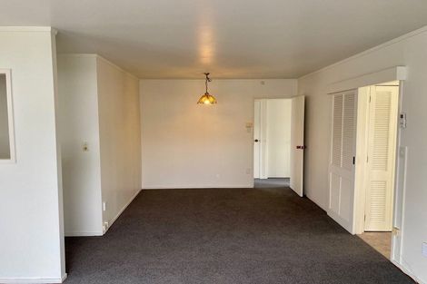 Photo of property in 32 Marendellas Drive, Bucklands Beach, Auckland, 2014