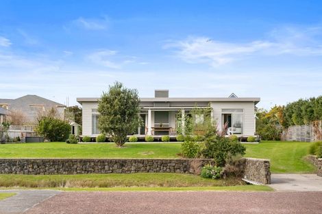 Photo of property in 598 Waterways Parade, Pauanui, Hikuai, 3579