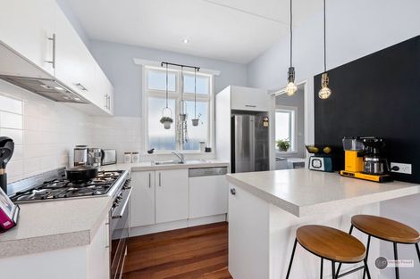 Photo of property in 13 Plunket Avenue, Petone, Lower Hutt, 5012