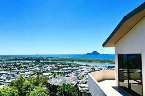 Photo of property in 11 Berg Place, Whakatane, 3120