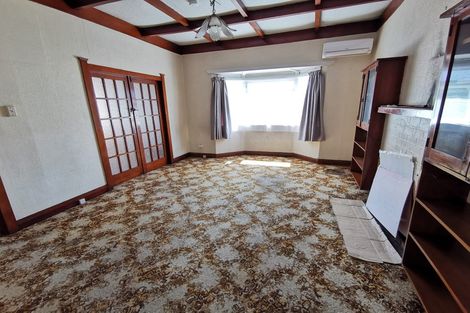 Photo of property in 59 Avenue Road, Otahuhu, Auckland, 1062