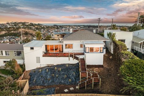 Photo of property in 93 Moana Crescent, Musselburgh, Dunedin, 9013