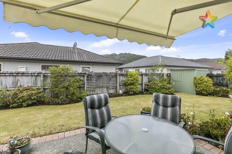 Photo of property in 38 Woodland Mews, Wainuiomata, Lower Hutt, 5014