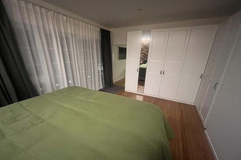 Photo of property in 37 Church Street, Northcote Point, Auckland, 0627