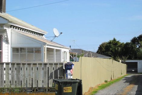 Photo of property in 47a Gonville Avenue, Gonville, Whanganui, 4501