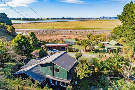 Photo of property in 68 Nilgiri Road, Poraiti, Napier, 4182