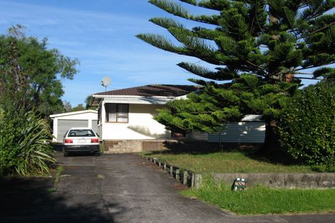 Photo of property in 62 Mclean Avenue, Papatoetoe, Auckland, 2025