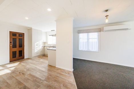 Photo of property in 14 Kingston Street, Awapuni, Palmerston North, 4412