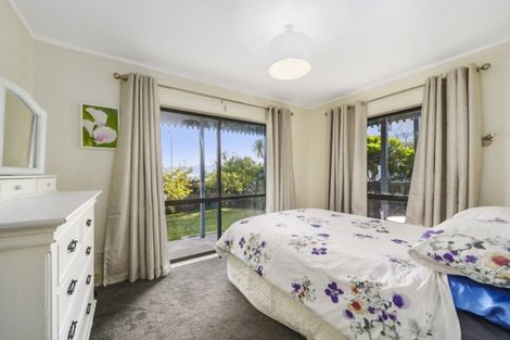 Photo of property in 70b Marine Parade, Paraparaumu Beach, Paraparaumu, 5032