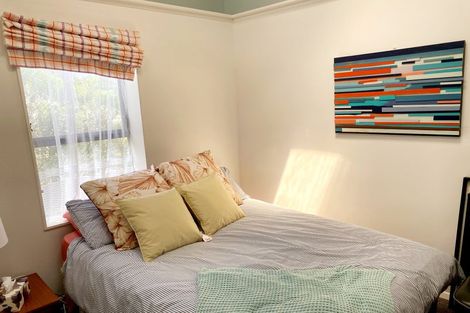 Photo of property in 30 Margaret Road, Raumati Beach, Paraparaumu, 5032