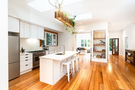 Photo of property in 1/121 Hataitai Road, Hataitai, Wellington, 6021