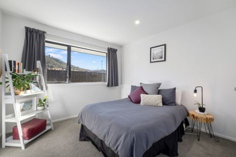 Photo of property in 60 Sherwin Avenue, Albert Town, Wanaka, 9305