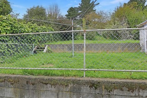 Photo of property in 5 Delaney Drive, Stokes Valley, Lower Hutt, 5019