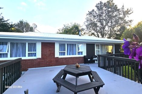 Photo of property in 11 Bellfield Road, Opaheke, Papakura, 2113