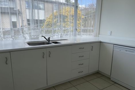 Photo of property in 2/17 Kells Place, Botany Downs, Auckland, 2010