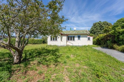 Photo of property in 229 Rangiuru Road, Otaki, 5512