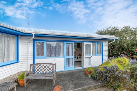 Photo of property in 44 Francis Road, Paraparaumu Beach, Paraparaumu, 5032
