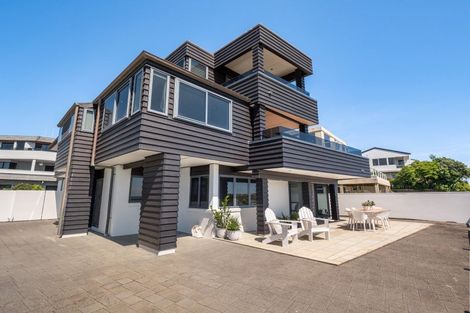 Photo of property in 32a Sunbrae Grove, Mount Maunganui, 3116