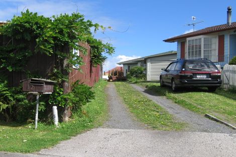 Photo of property in 12 Alabaster Drive, Papatoetoe, Auckland, 2025