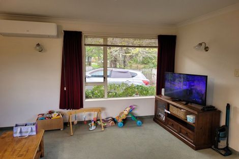Photo of property in 9 Manuka Street, Stokes Valley, Lower Hutt, 5019