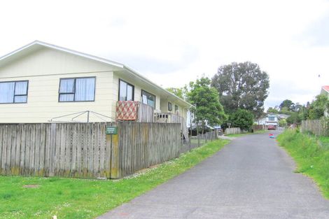 Photo of property in 36 Maywood Crescent, Glen Eden, Auckland, 0602