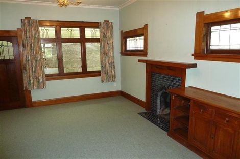 Photo of property in 50 Shakespeare Road, Bluff Hill, Napier, 4110