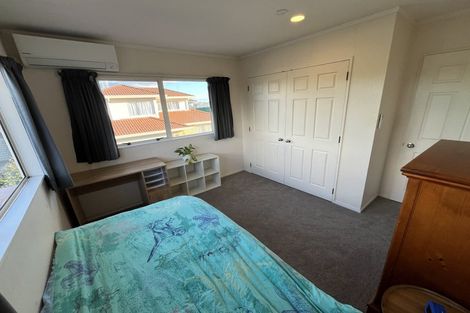 Photo of property in 5b Thurston Place, Bucklands Beach, Auckland, 2012
