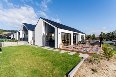 Photo of property in 61 Heathfield Drive, Mosgiel, 9024