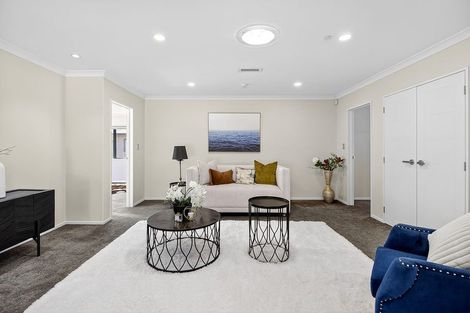 Photo of property in 265 Flat Bush School Road, Flat Bush, Auckland, 2019