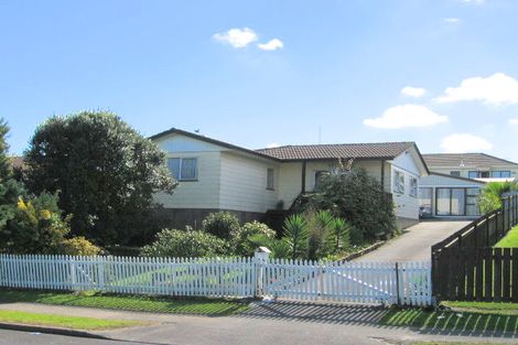 Photo of property in 5 Palermo Place, Clover Park, Auckland, 2023